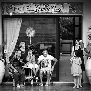 Donna Rosa Hotel